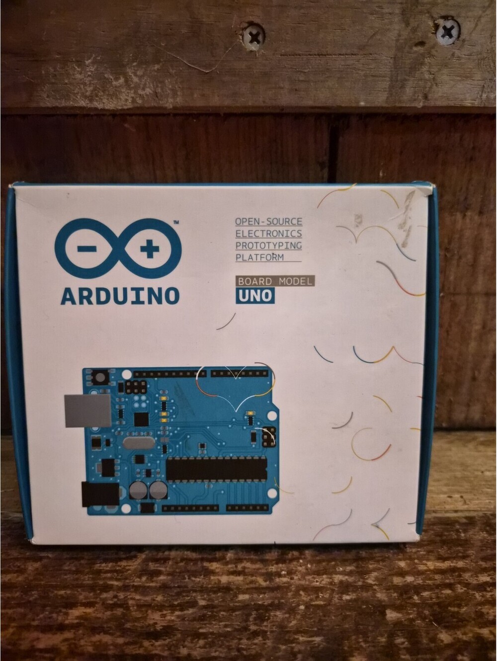 Arduino Open Source Prototype Platform Board Model Uno - Picture 2 of 5